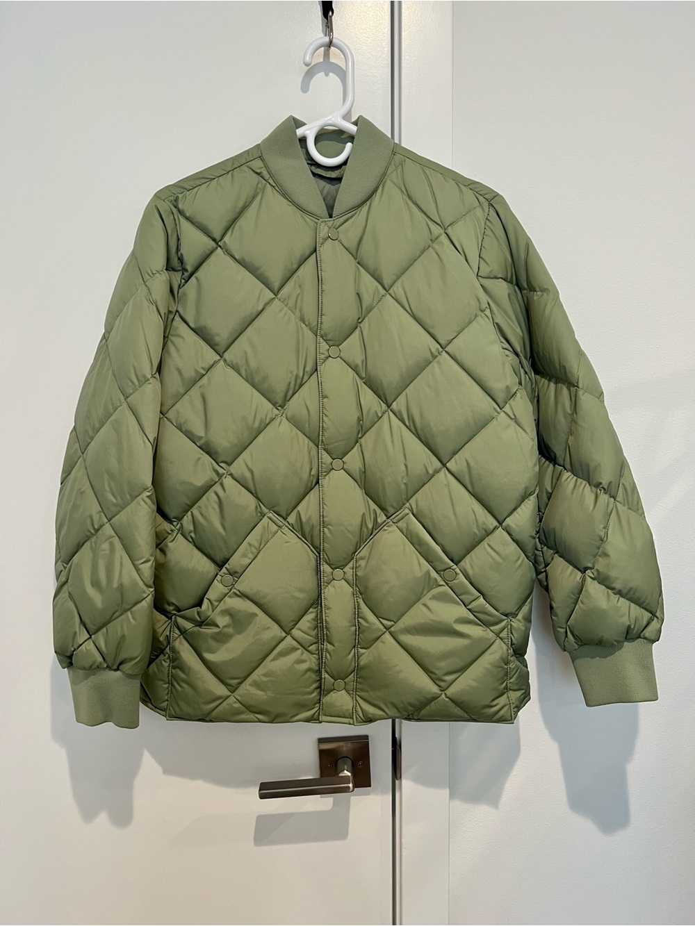 [NWOT] TNA | Archive Quilted Jacket, Sage Frost, 2XS